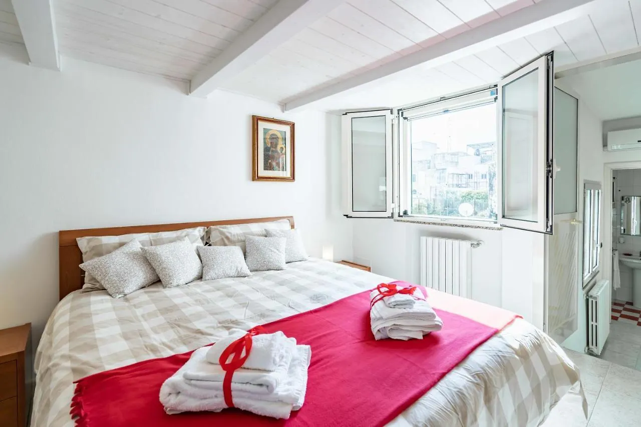 Lecce Centro Exclusive Apartment 0*,  İtalya